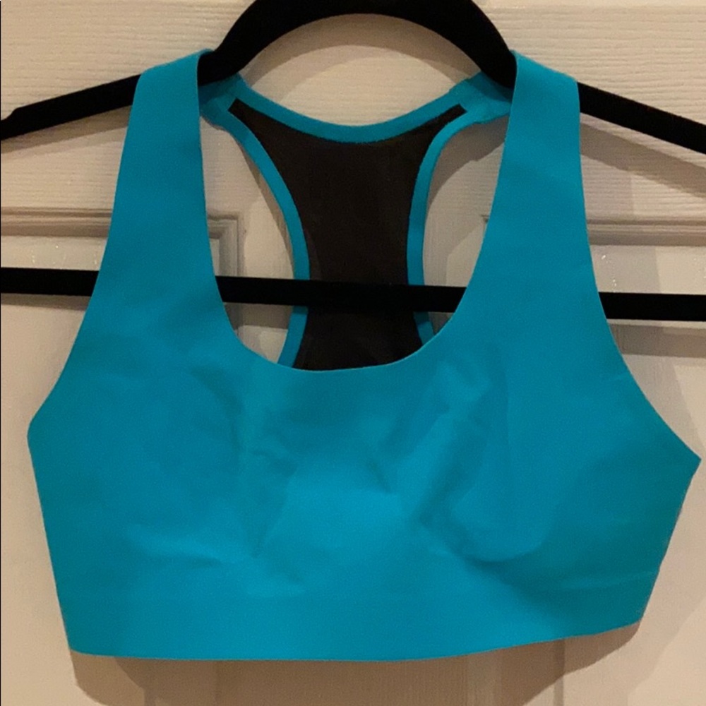 Lululemon racer back sports bra